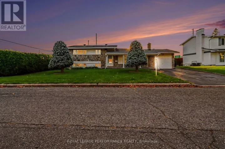 21 PULFORD CRESCENT, Ottawa, Ontario K2B6L6