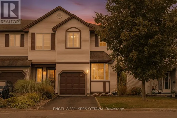 2032 AVENUE P, Ottawa, Ontario K1G6G7