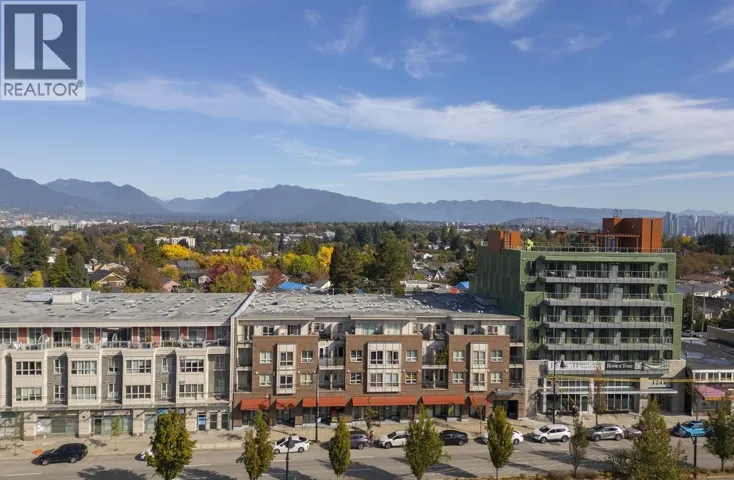 PH7 1239 KINGSWAY, Vancouver, British Columbia V5V3E2