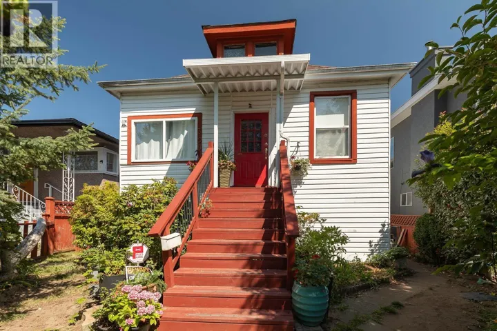 309 E WOODSTOCK AVENUE, Vancouver, British Columbia V5W1N2