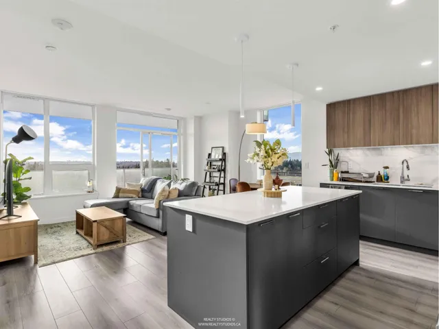 608 8551 201 STREET, Langley, British Columbia V2Y3Y5