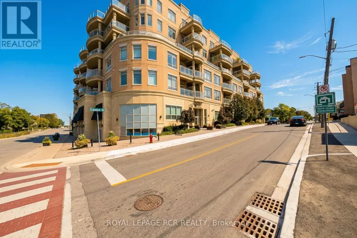 707 - 15277 YONGE STREET, Aurora (Aurora Village), Ontario L4G1Y3