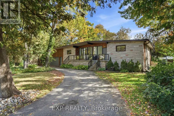 46 AVONLEA ROAD, Ottawa, Ontario K2G0J3