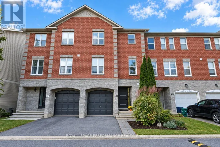 141 ARCOLA PRIVATE, Ottawa, Ontario K1K4W9
