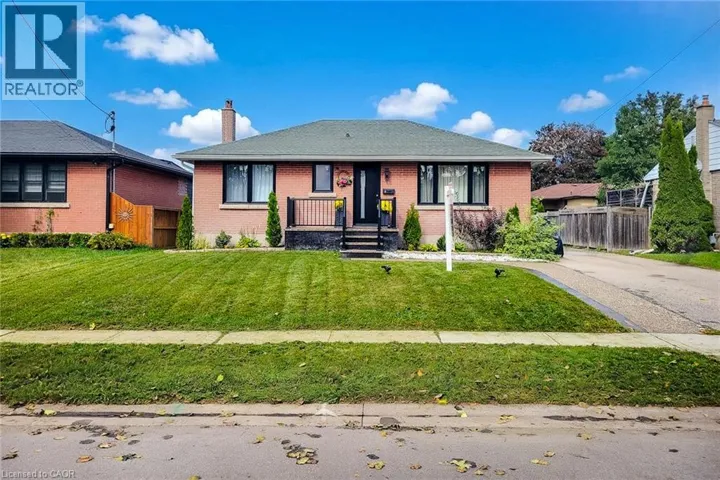 8 ALBEMARLE Street, Brantford, Ontario N3S4N2