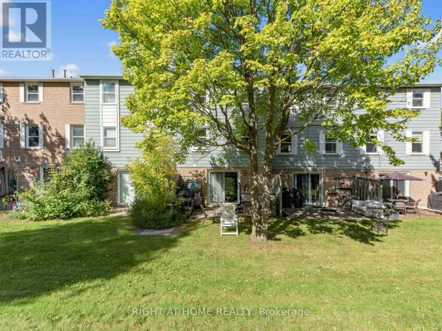1984 JOHN STREET, Markham (Bayview Fairway-Bayview Country Club Estates), Ontario L3T1Z1