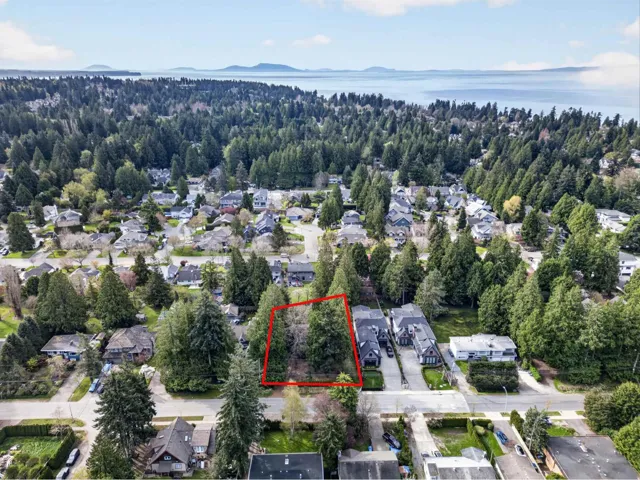 12564 25 AVENUE, Surrey, British Columbia V4A2K3