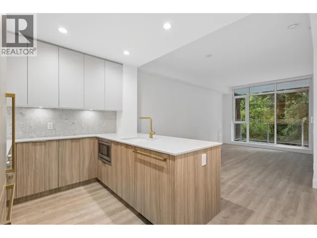 208 2375 EMERY COURT, North Vancouver, British Columbia V7J0E8