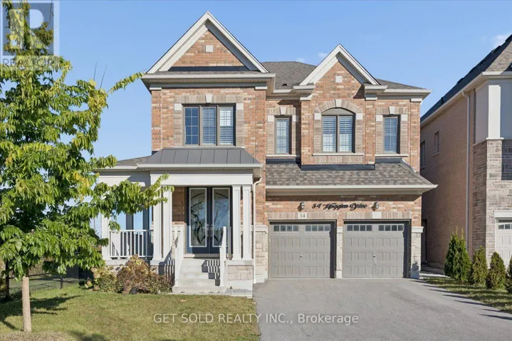 34 HUGGINS DRIVE, Whitby, Ontario L1P0N4