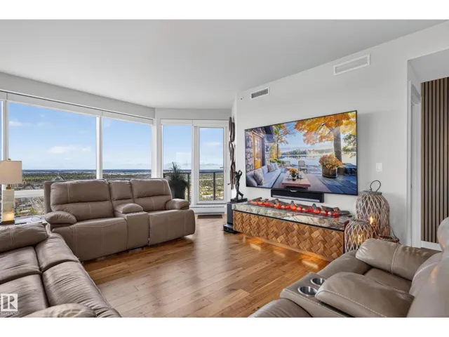 #4206 10360 102 ST NW, Edmonton, Alberta T5J0K6
