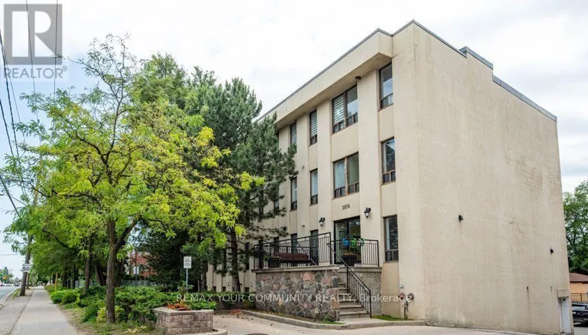 405 - 2874 KEELE STREET, Toronto (Downsview-Roding-CFB), Ontario M3M3C4