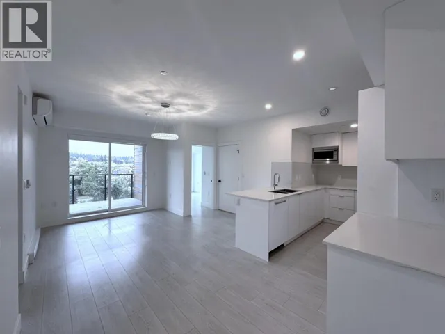 602 5399 JOYCE STREET, Vancouver, British Columbia V5R4H3