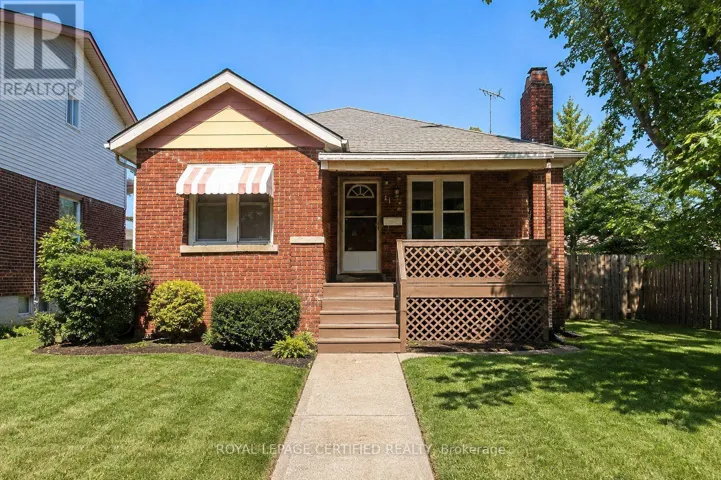 1184 JANETTE AVENUE, Windsor, Ontario N9A5A7