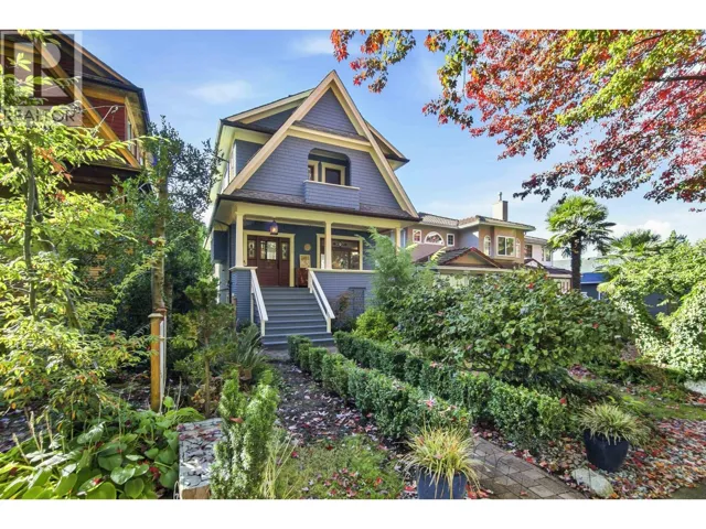 2580 CAMBRIDGE STREET, Vancouver, British Columbia V5K1L4