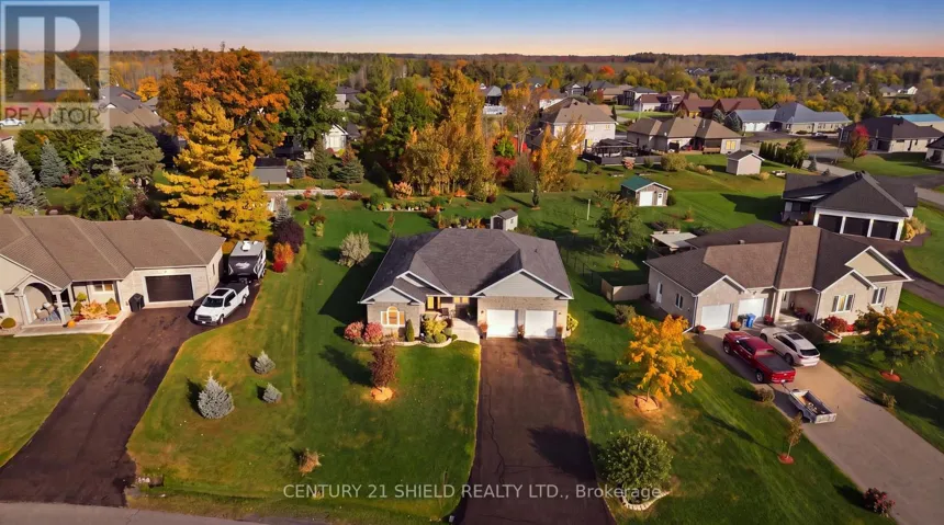 41 FOREST HILL ROAD, South Stormont, Ontario K0C1P0
