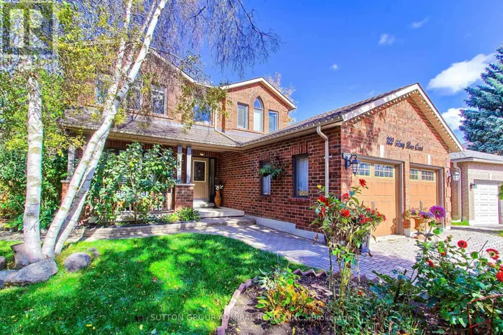 322 HARRY BEER COURT, Newmarket (Gorham-College Manor), Ontario L3Y8M2