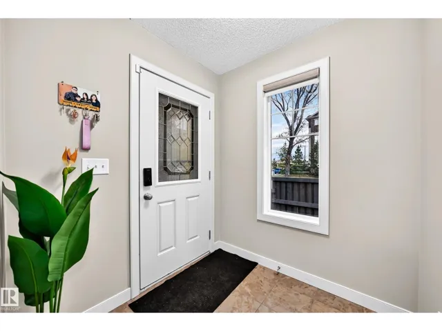 1673 CUNNINGHAM WY SW, Edmonton, Alberta T6W0W5