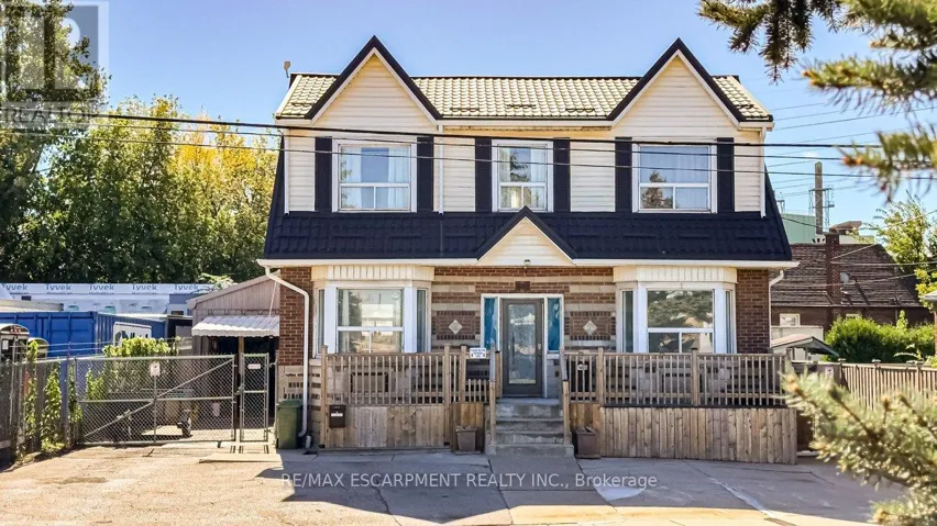 548 BEACH ROAD, Hamilton (Parkview), Ontario L8H3K9