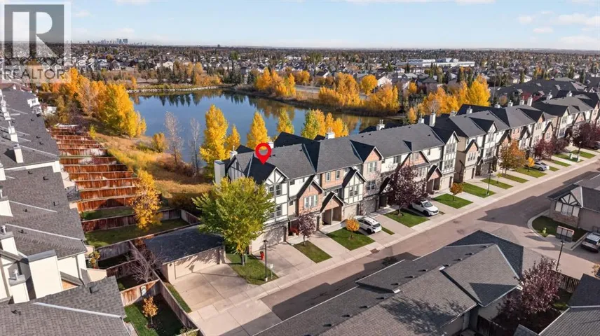 78 Eversyde Park SW, Calgary, Alberta T2Y5G8
