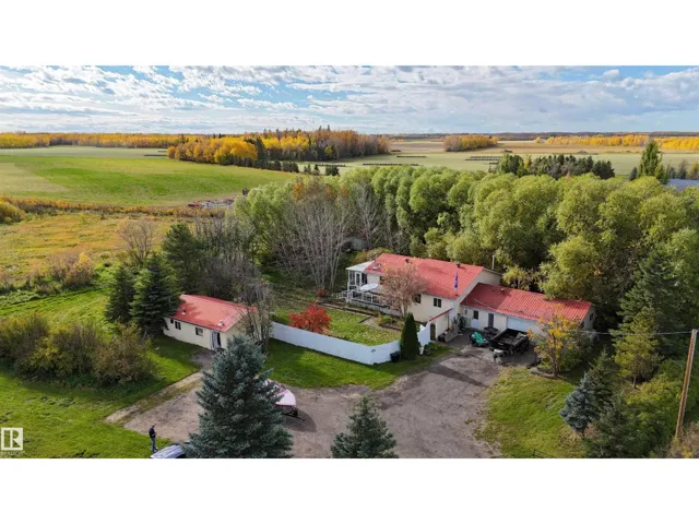 3327 STE. ANNE TR, Rural Lac Ste. Anne County, Alberta T4B4C6