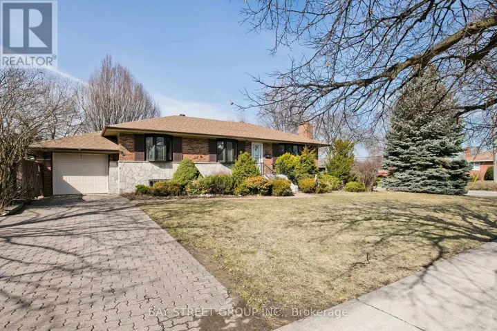 67 ELVASTON DRIVE, Toronto (Victoria Village), Ontario M4A1N5