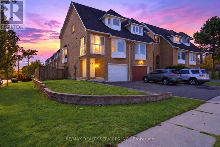 66 CLANSMAN TRAIL, Mississauga (Hurontario), Ontario L4Z3M4