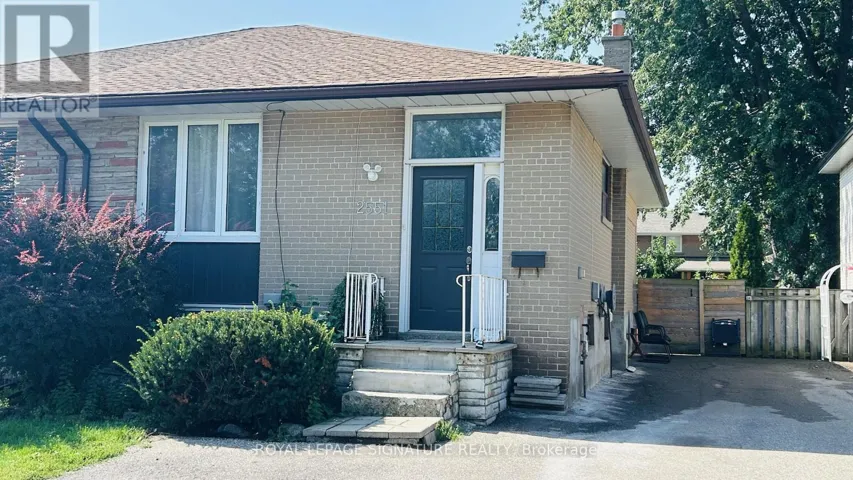 UPPER - 2551 PADSTOW CRESCENT, Mississauga (Clarkson), Ontario L5J2G2