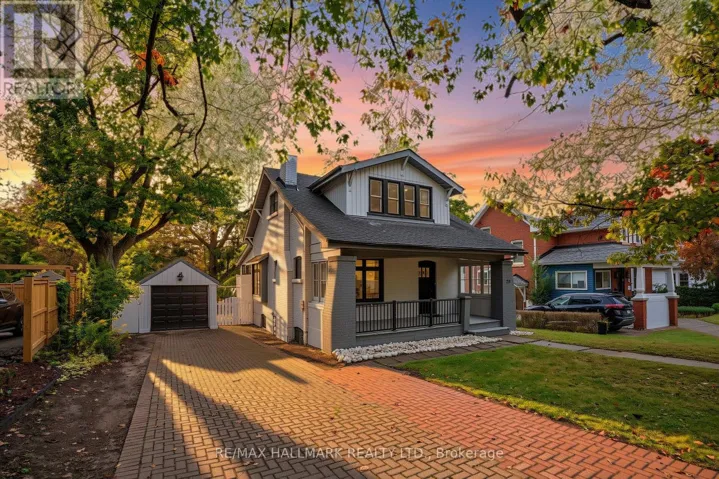 20 ELIZABETH STREET S, Richmond Hill (Mill Pond), Ontario L4C3V4