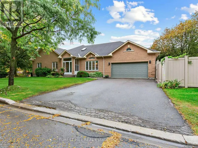 104 SANIBEL CRESCENT, Vaughan (Uplands), Ontario L4J8K7