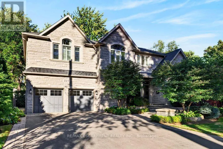 225 LAKESIDE AVENUE, Burlington (Roseland), Ontario L7N1Y4