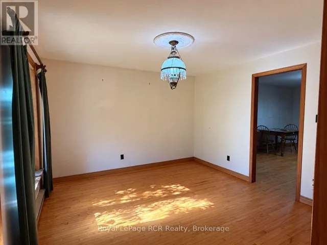 780