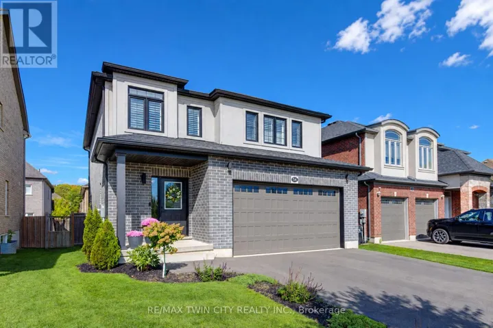 541 BRITTANIA CRESCENT, Kitchener, Ontario N2R1Y9