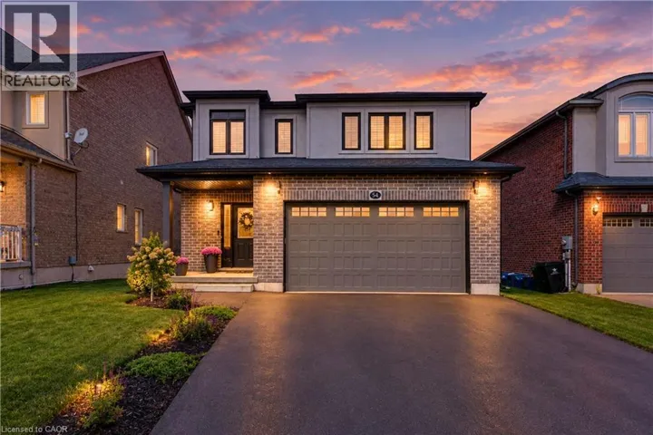 541 BRITTANIA Crescent, Kitchener, Ontario N2R1Y9