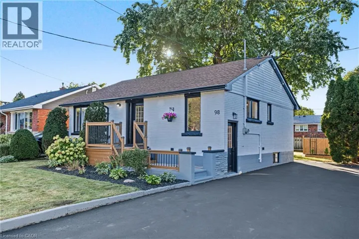 98 WISE Crescent, Hamilton, Ontario L8T2L8