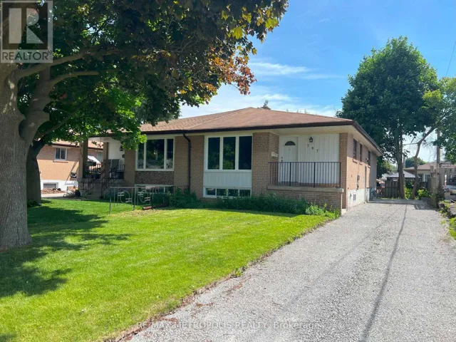 MAIN - 797 ZATOR AVENUE, Pickering (Bay Ridges), Ontario L1W1X8