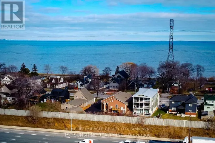 184 BEACH BOULEVARD, Hamilton (Hamilton Beach), Ontario L8H6V9