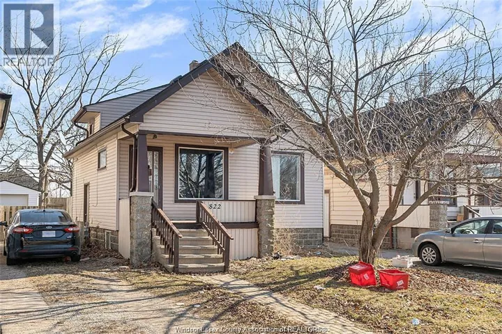 822 PARTINGTON AVENUE, Windsor, Ontario N9B2N8