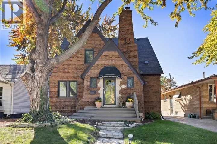 265 ISABELLE, Windsor, Ontario N8S3A7