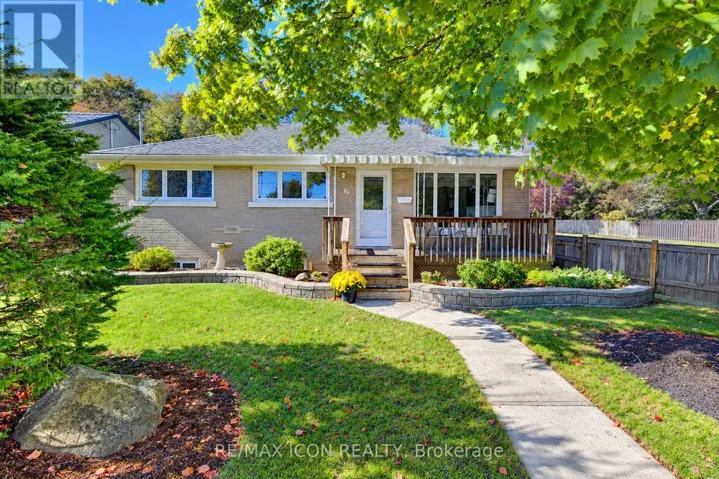 64 LOWREY AVENUE S, Cambridge, Ontario N1R4Z8