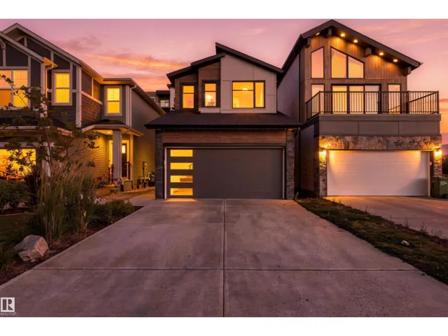 3806 Erlanger DR NW NW, Edmonton, Alberta T6M1R8