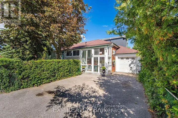 MAIN FLOOR - 43 RIDGEMOOR AVENUE, Toronto (Birchcliffe-Cliffside), Ontario M1N1M5