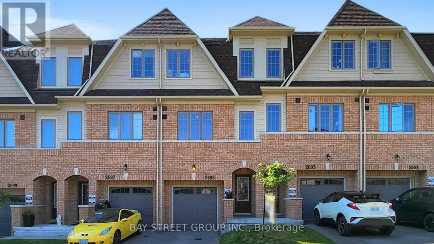 2695 MAGDALEN PATH, Oshawa (Windfields), Ontario L1L0R6