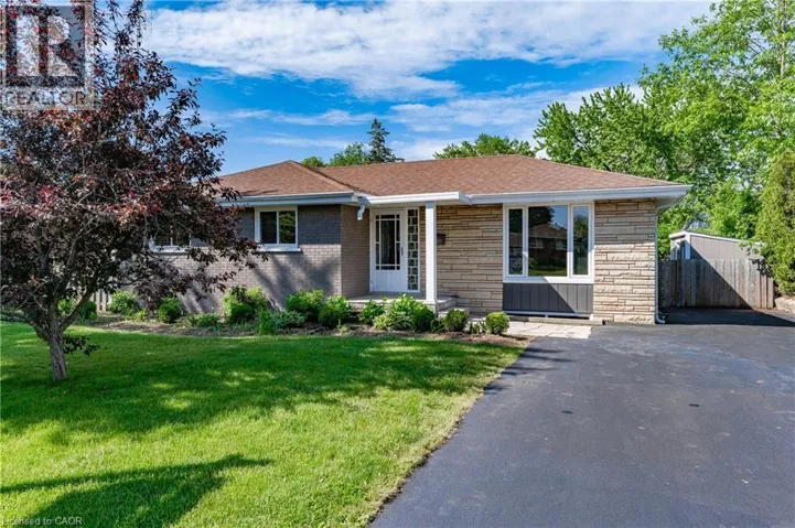 388 APPLEBY Line, Burlington, Ontario L7L2X8