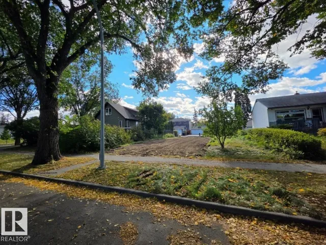 7615 89 AV NW, Edmonton, Alberta T6C1N2