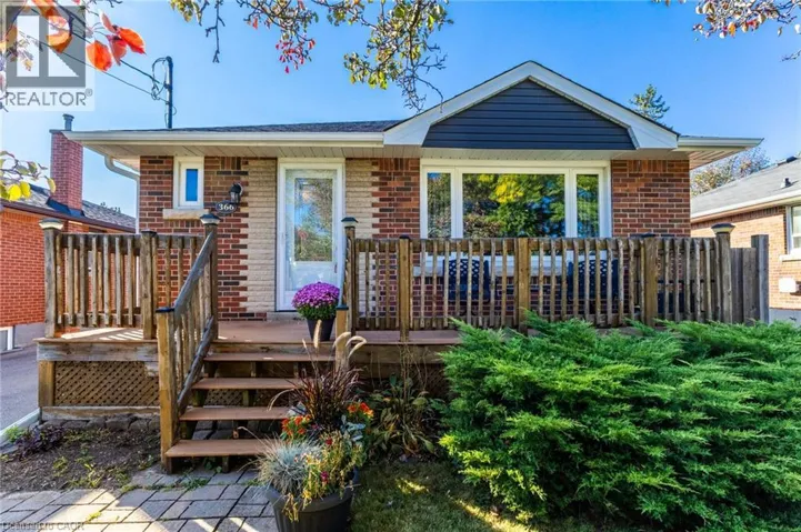 366 EAST 17TH Street, Hamilton, Ontario L9A4N2