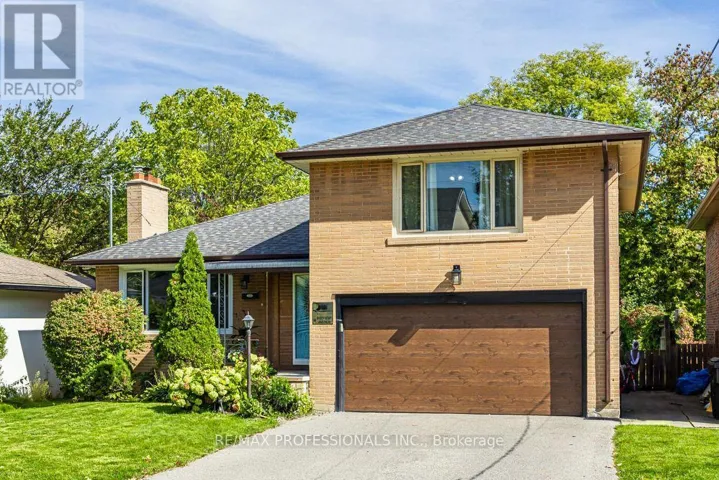 109 BOTFIELD AVENUE, Toronto (Islington-City Centre West), Ontario M9B4E6