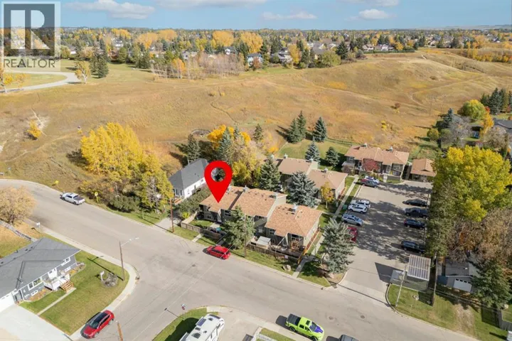 1, 29 Poplar Avenue, Okotoks, Alberta T1S1T3