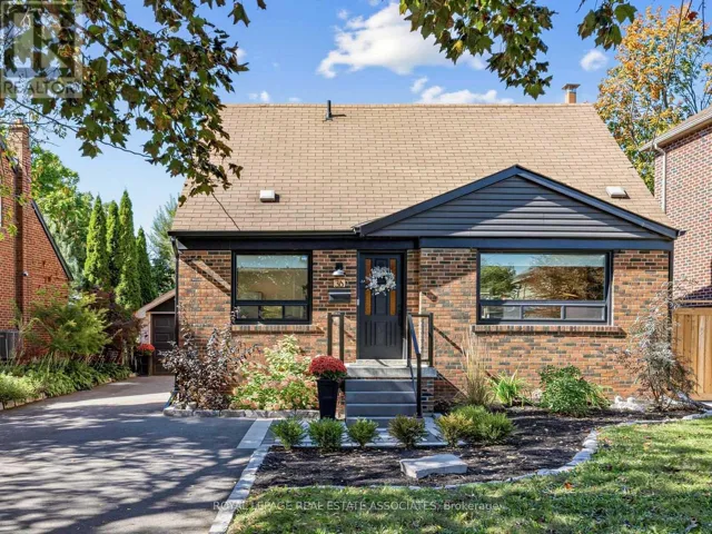 36 JODPHUR AVENUE, Toronto (Humberlea-Pelmo Park), Ontario M9M2J4