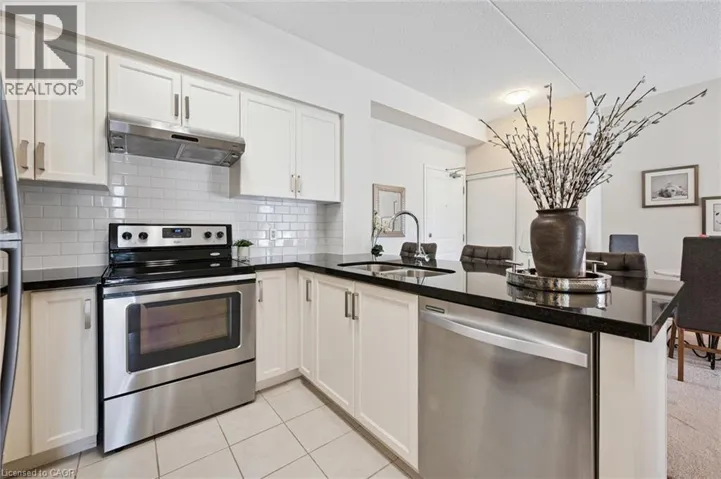 1077 GORDON Street Unit# 134, Guelph, Ontario N1G0E3