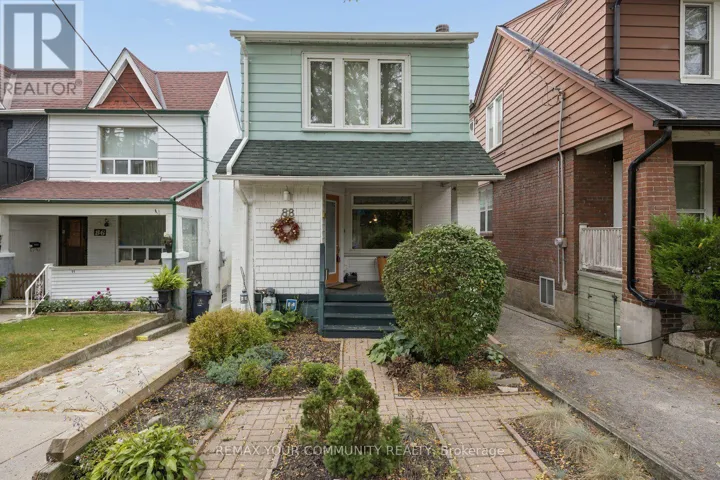 88 WEST LYNN AVENUE, Toronto (Woodbine Corridor), Ontario M4C3W2